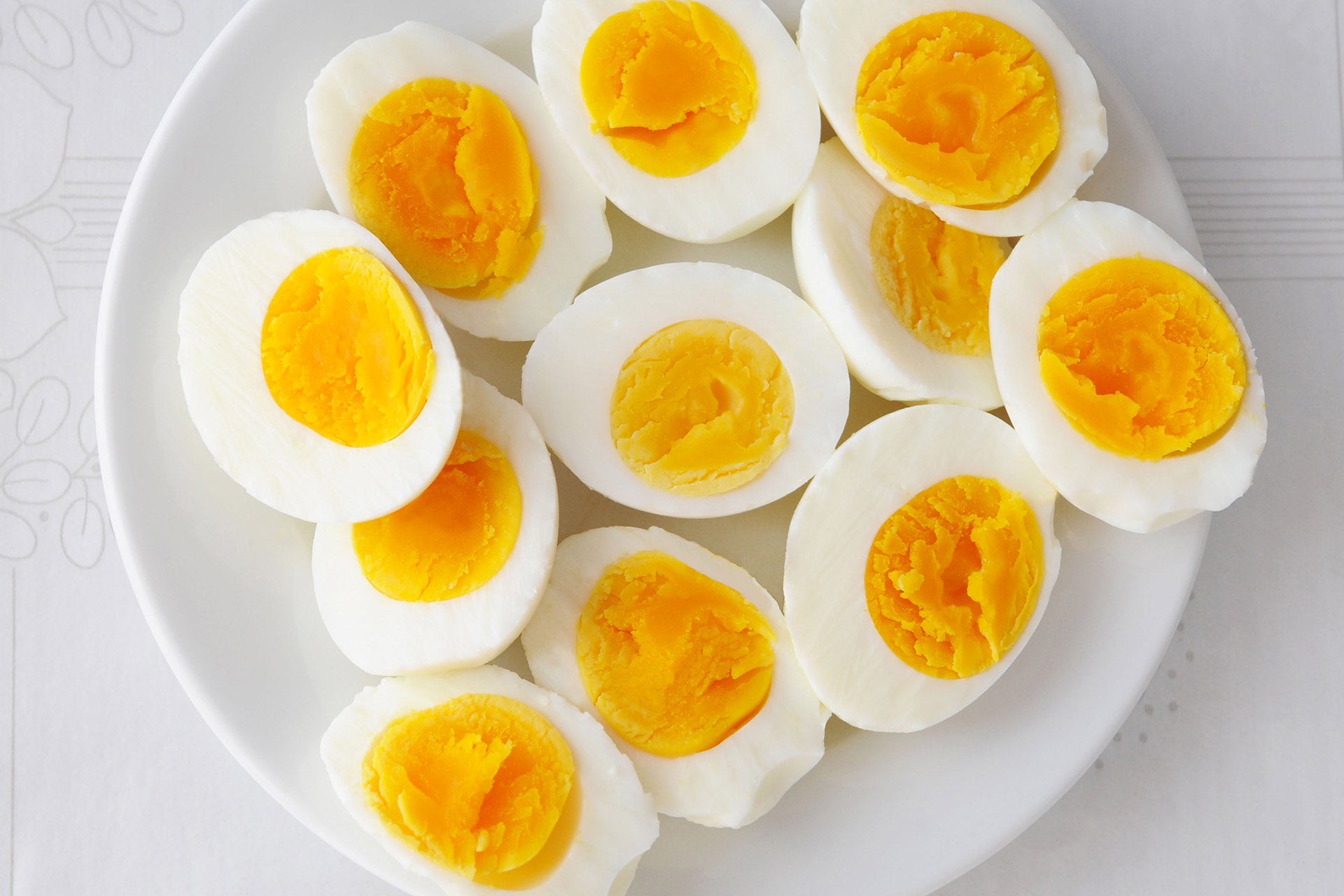 37600 Boiled Eggs Free Range ( ( 4 dozen )